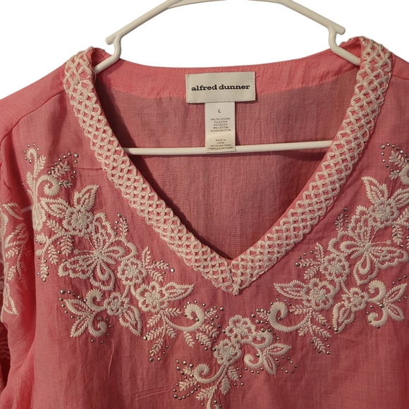 NWT Alfred Dunner Paradise Island pink embroidered top- L. U89 - Picture 6 of 9
